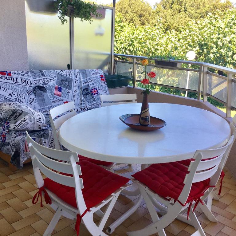ZenGarden Pool,3bedrooms,lit bébé Beach800m,box&wifi - Appartement 2 Chambres - 32