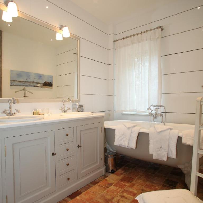 Le Clos de Grâce - Suite Junior avec Accès au Jardin - 3