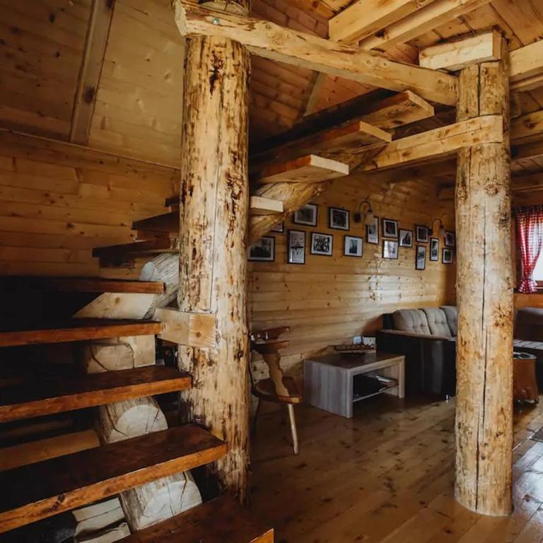 Family Farm Apartments - Two-Bedroom Log-House - 22