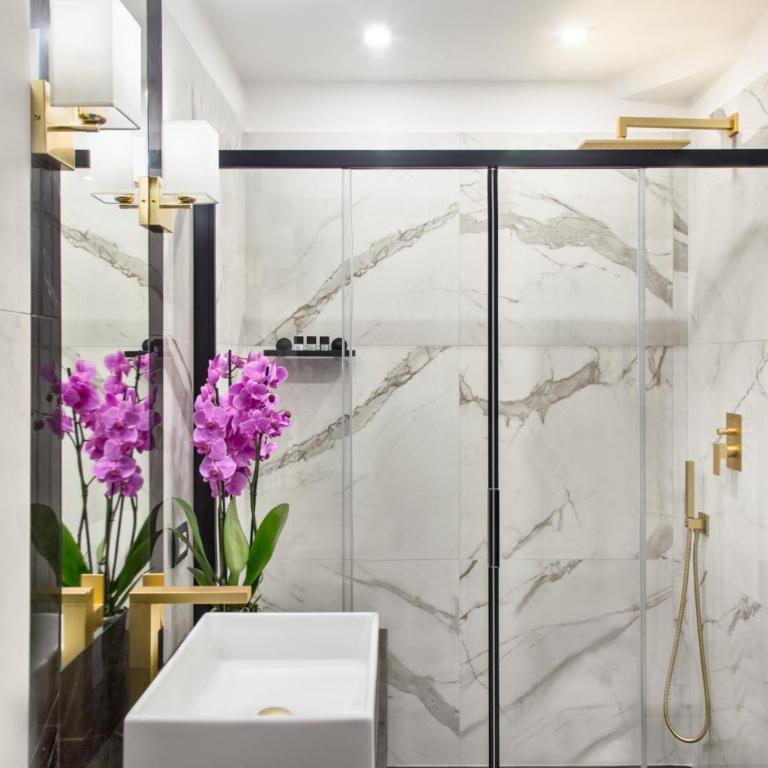 Citykey Napoli - Bed & Breakfast - Camera Familiare - 4