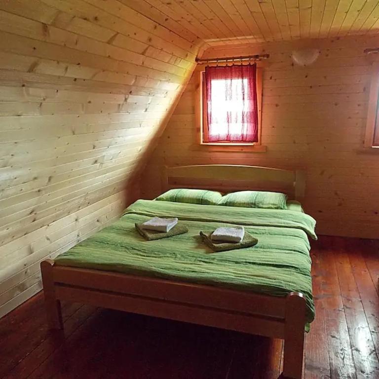 Family Farm Apartments - Two-Bedroom Log-House - 15