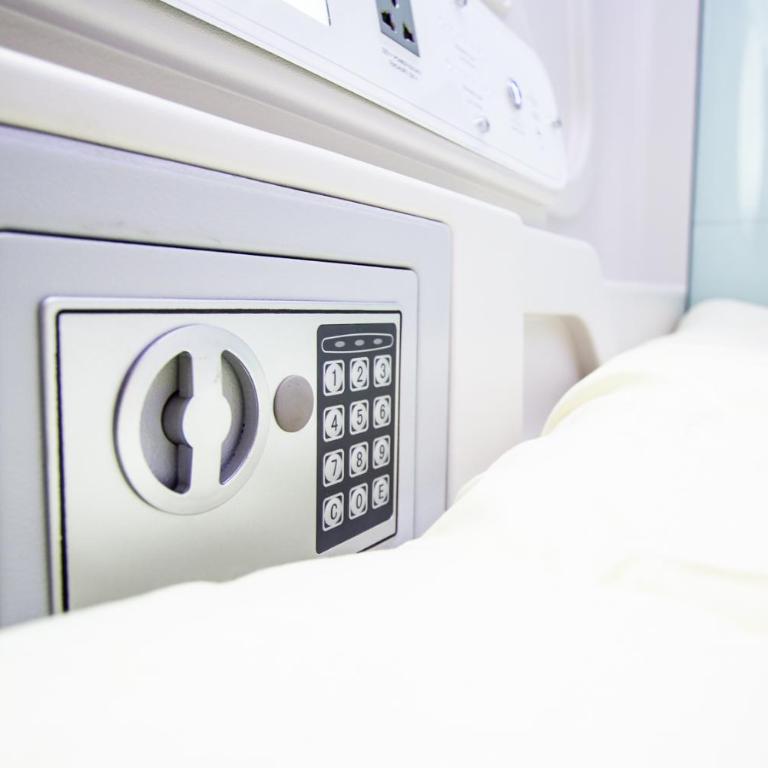 El Prado Capsule Hostel - Cama Individual en habitación compartida femenina - 16