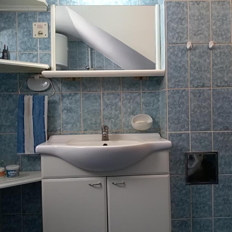 Apartmani Jovanovic - Komfor Studio s Terasom i Sopstvenim Spoljnim Kupatilom - 11