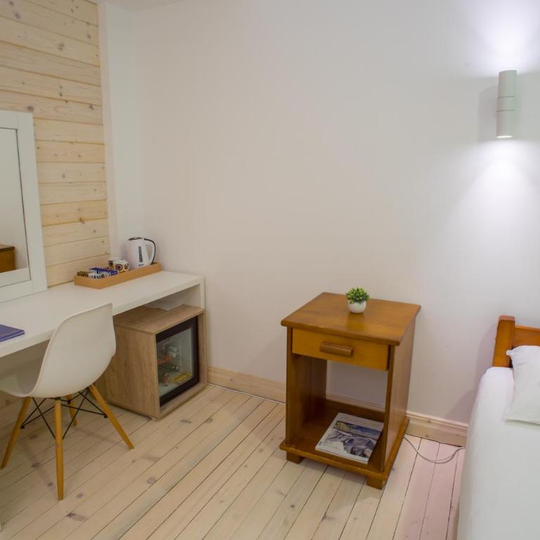 Hotel Polar Star - Twin Room - 6