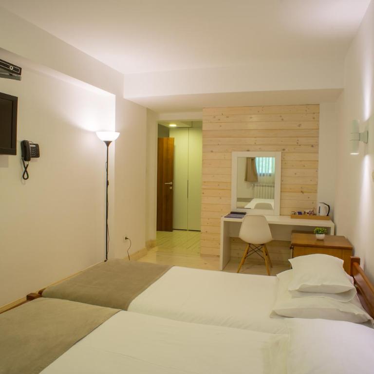 Hotel Polar Star - Twin Room - 7