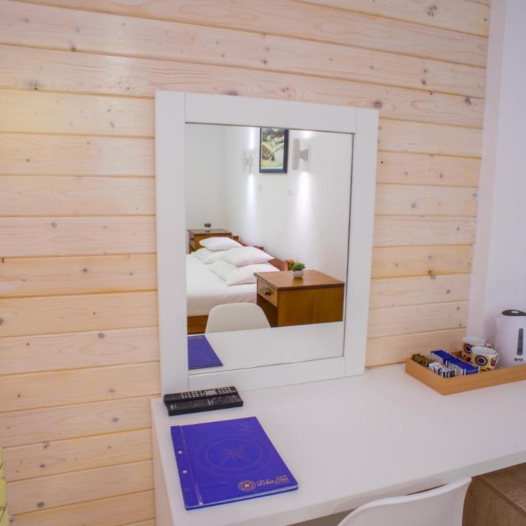 Hotel Polar Star - Twin Room - 5