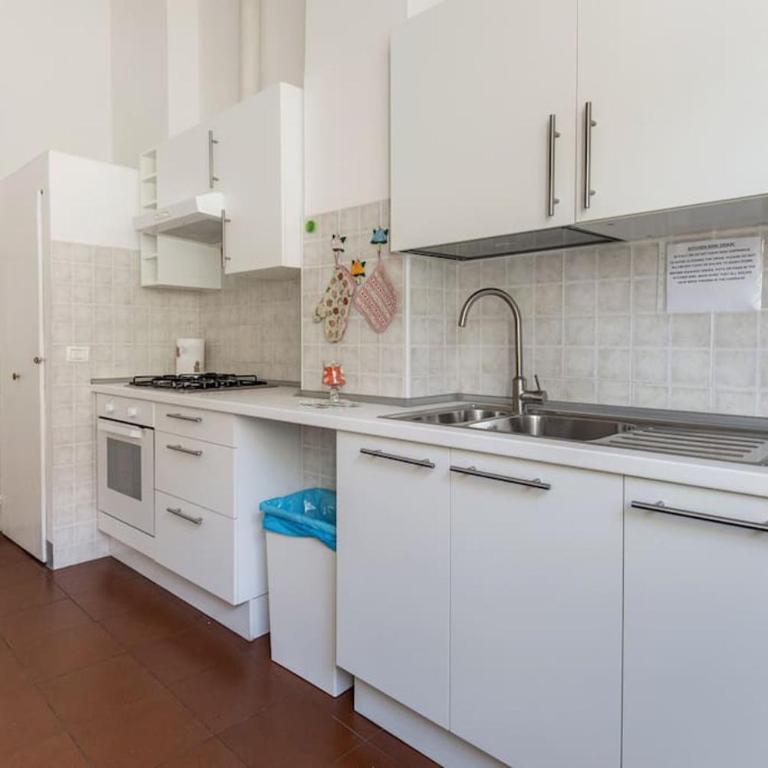 Sant'Antonino Apartments - Appartamento Deluxe con 3 Camere da Letto - 5