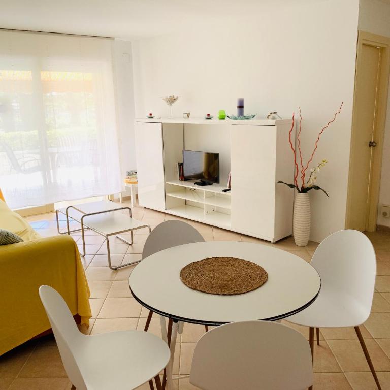 Los Flamencos, frontal al mar y playa a 10 metros - Apartment - 4
