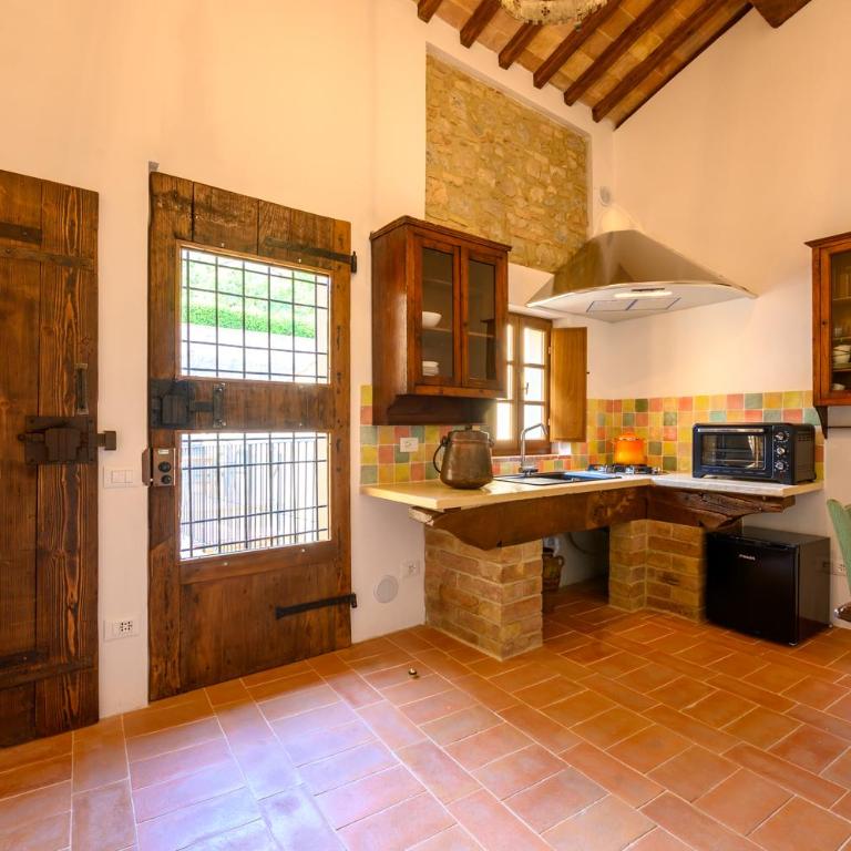 CASA DEL MEDIOEVO - Two-Bedroom Apartment - 12