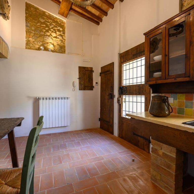 CASA DEL MEDIOEVO - Two-Bedroom Apartment - 14