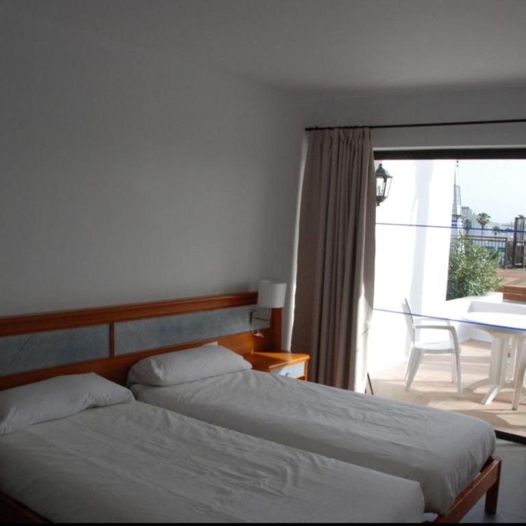 Bonito y espacioso apartamento al lado de la playa. - Appartement 2 Chambres - 9