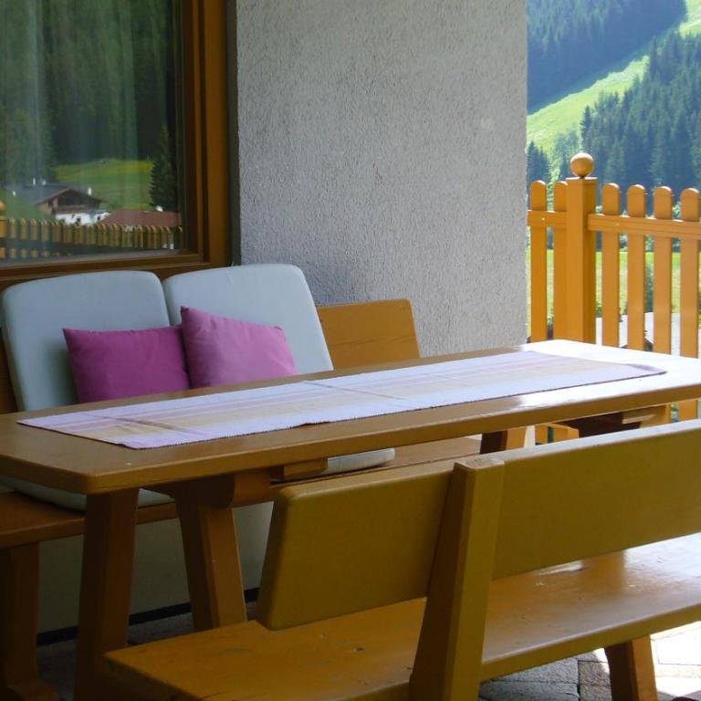 Haus Dorfblick - Double Room with Balcony - 8