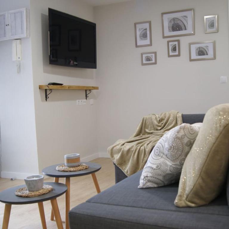 Apartamento Ilarcuris con patio privado - Apartamento de 2 dormitorios - 47