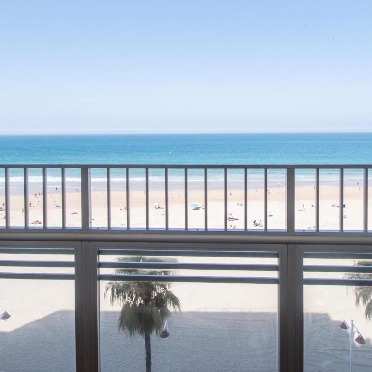 Apartamento Paseo Maritimo 27 - Apartamento con vistas al mar - 34