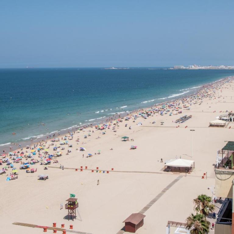 Apartamento Paseo Maritimo 27 - Apartamento con vistas al mar - 40