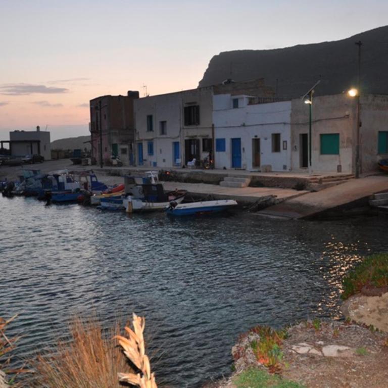 Sole e Mare - Vacation Home - 1