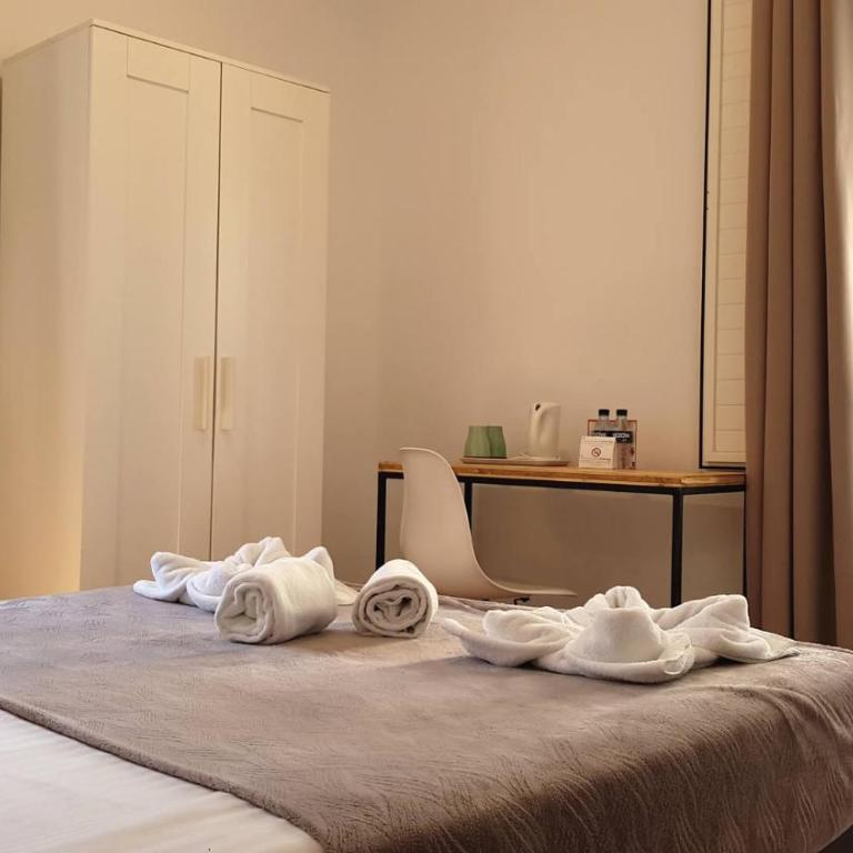 Hostal la Palmera - Double Room with Private Bathroom - 9