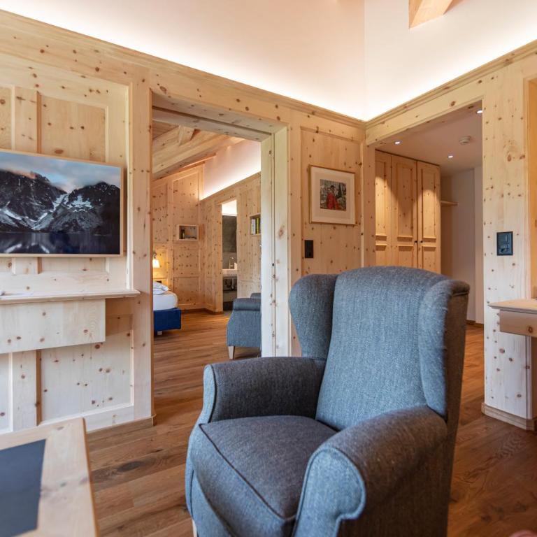 Hotel Chesa Randolina - Suite mit Seeblick - 11