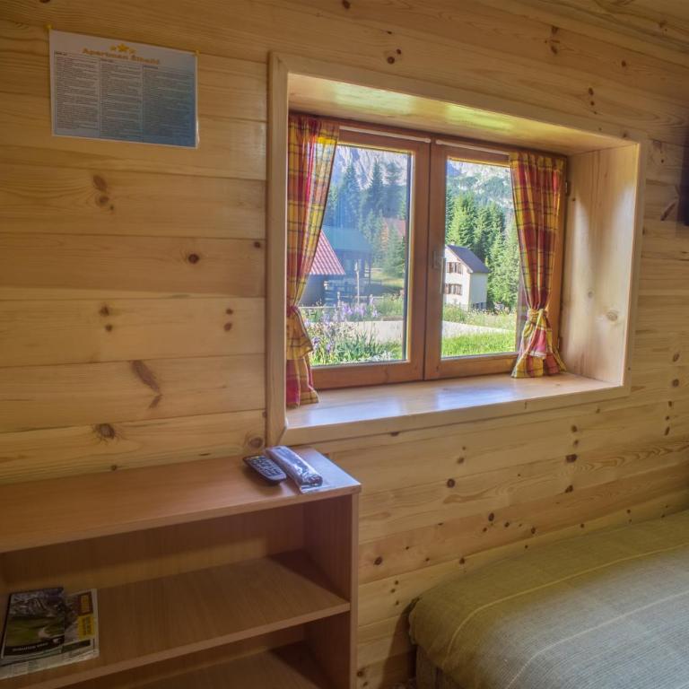 ŠIBALIĆ APARTMANI - One-Bedroom Apartment - 13