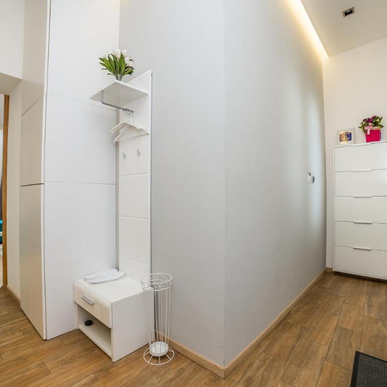 Max Luxury Apartments - Komfor Apartman s 1 Spavaćom Sobom i Balkonom - 23