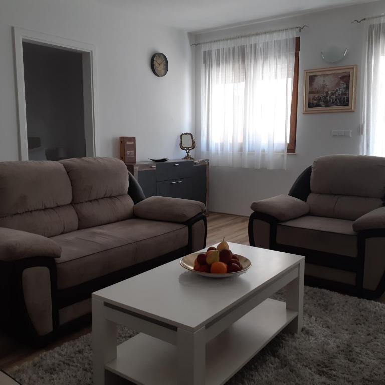 Apartments Kapetanovina - Two-Bedroom Apartment - 9