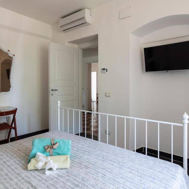 La BRIGNA B&B Il bosco sul mare - Camera Queen con Bagno in Comune - 4