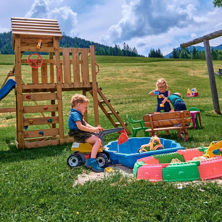 Haus Obermühle - Doppelzimmer mit Balkon - 1