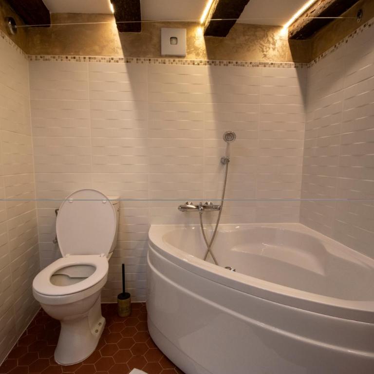 A l'ombre du Palais - Appartement - Rez-de-Chaussée - 3