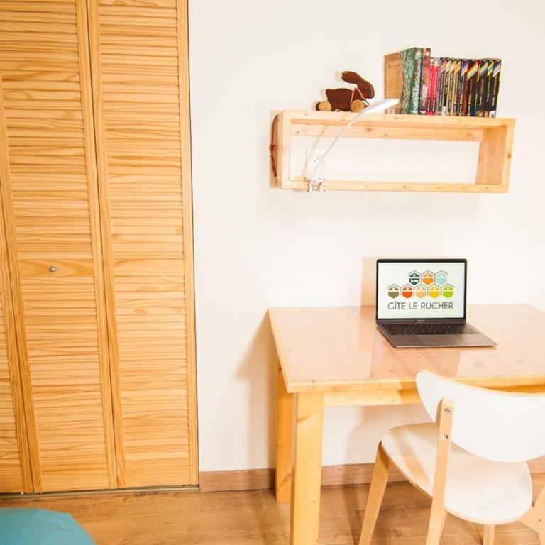 Gite Le Rucher - Maison 4 Chambres - 13
