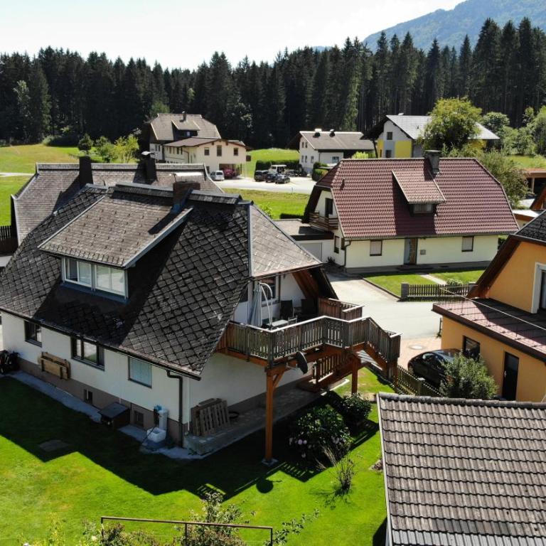 Fewo Steiner - Apartment mit Blick auf die Berge - 2