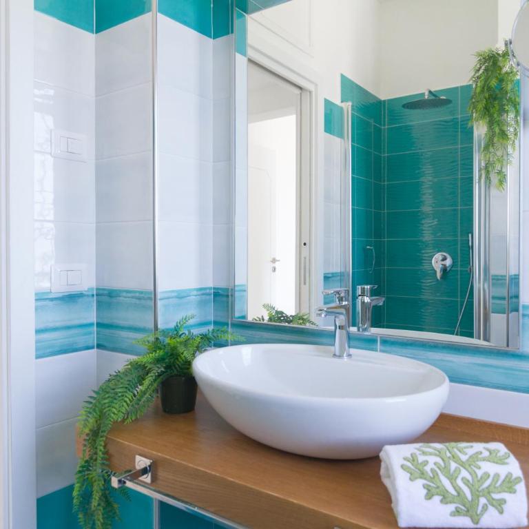 AQUAMARINE Relaxing Capri Suites - Appartamento con Balcone - 11