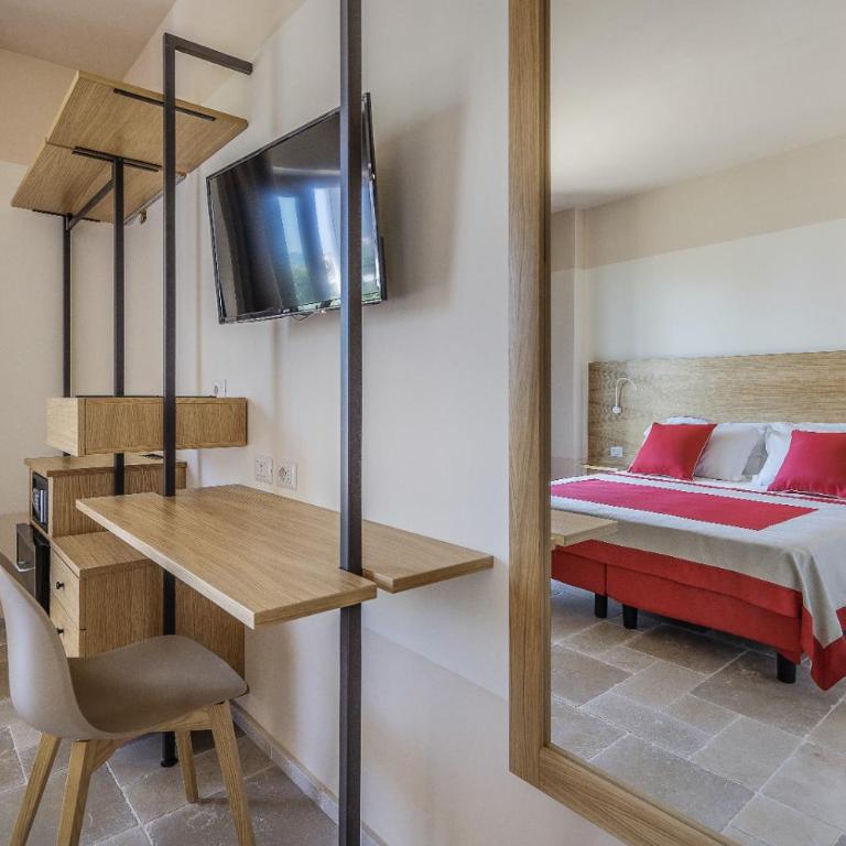 Maison Montechiaro - Double Room with Garden View - 5