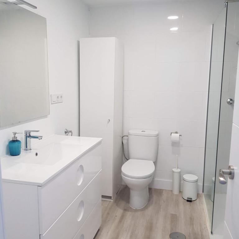 Ático en Almuñecar. Primera línea de playa con vistas espectaculares - Apartamento con vistas al mar - 19