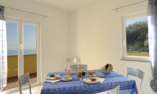 CASA VACANZE SANTI - Casa con 2 Camere da Letto - 1