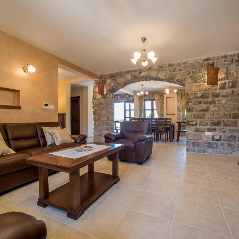 Villa Old Castle Apartments - Superior Apartment - 3