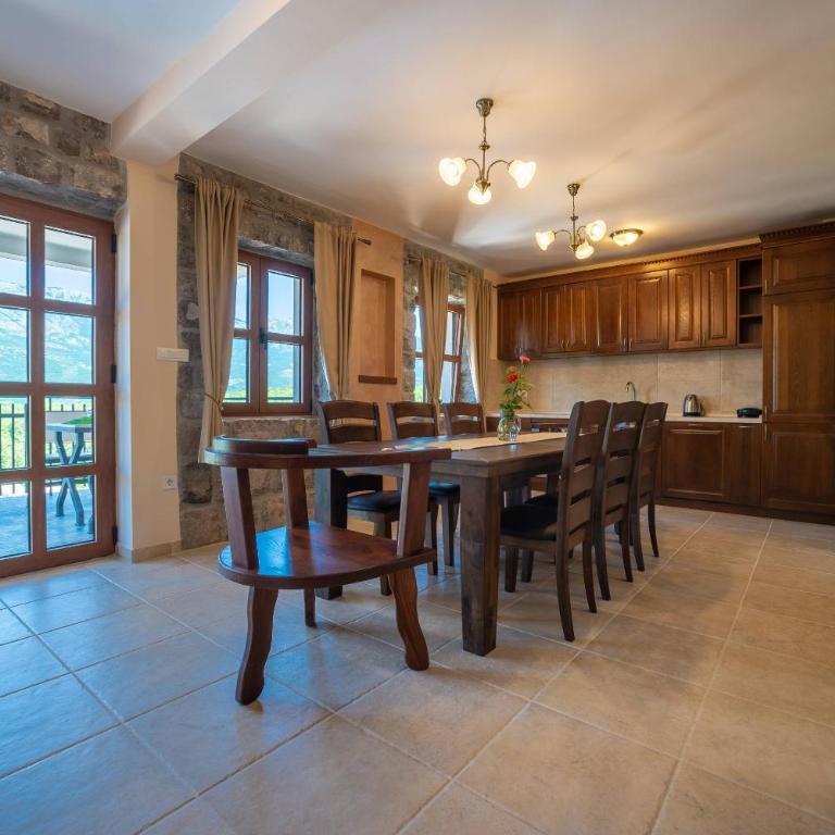 Villa Old Castle Apartments - Superior Apartment - 5