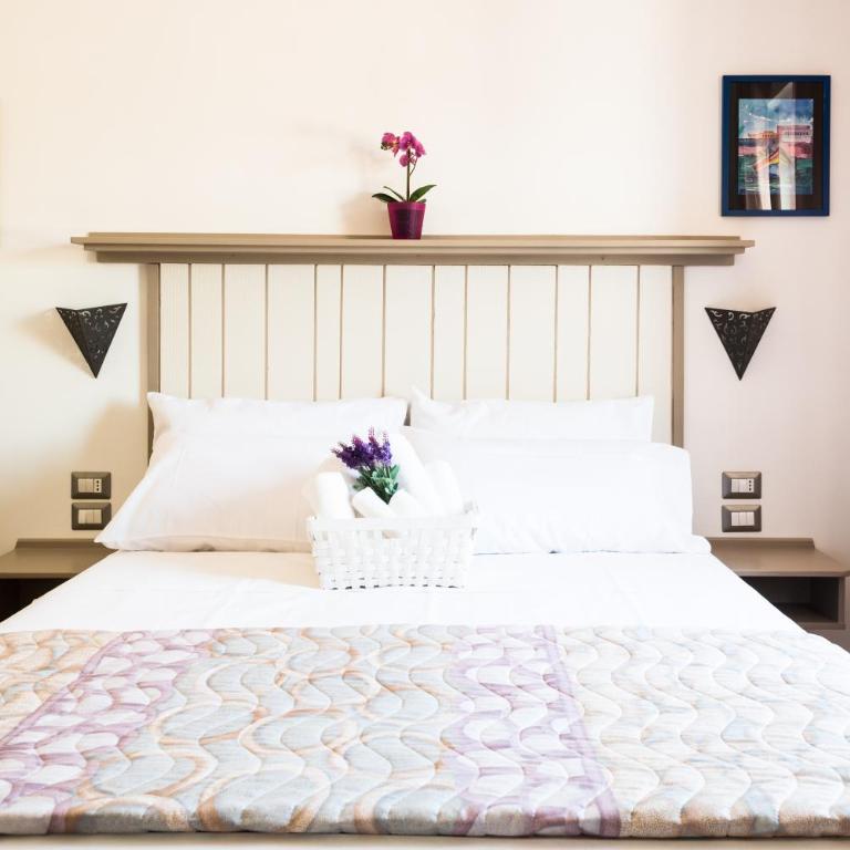 Starnone Bed&Book - Ampia Camera Matrimoniale - 4