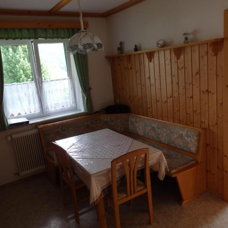 Apartments Haus Steinbock - Apartment mit 2 Schlafzimmern und Balkon - 11