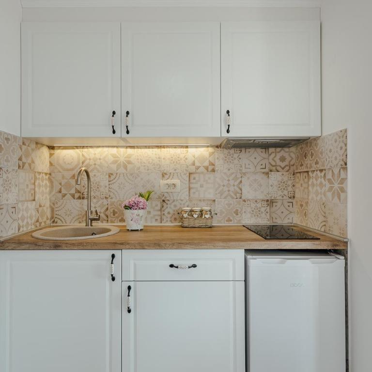 Apartments Belvedere - Studio Apartment with Sea View - 8