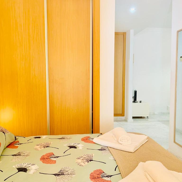 Homely Málaga Parras con terraza interior y parking privado bajo suplemento - One-Bedroom Apartment - 5