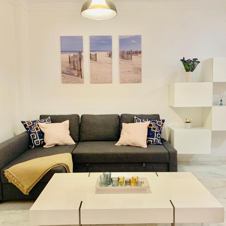 Homely Málaga Parras con terraza interior y parking privado bajo suplemento - One-Bedroom Apartment - 17
