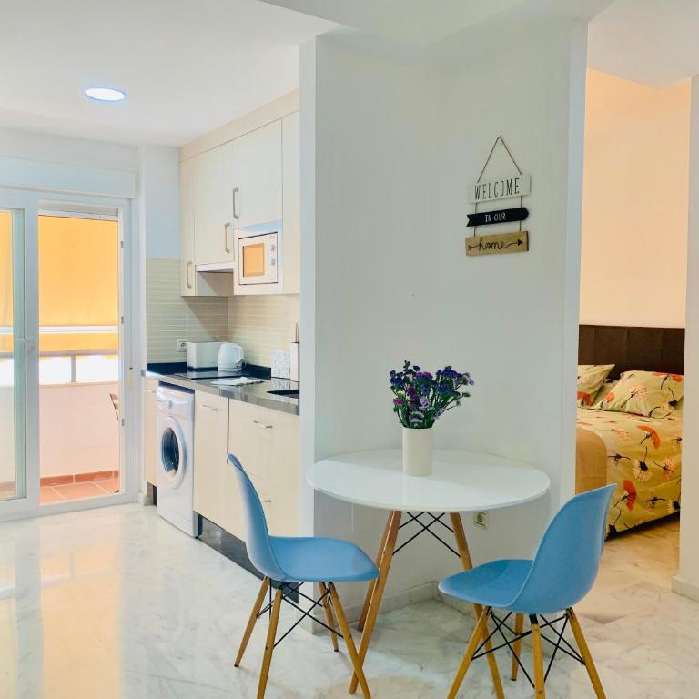 Homely Málaga Parras con terraza interior y parking privado bajo suplemento - One-Bedroom Apartment - 26