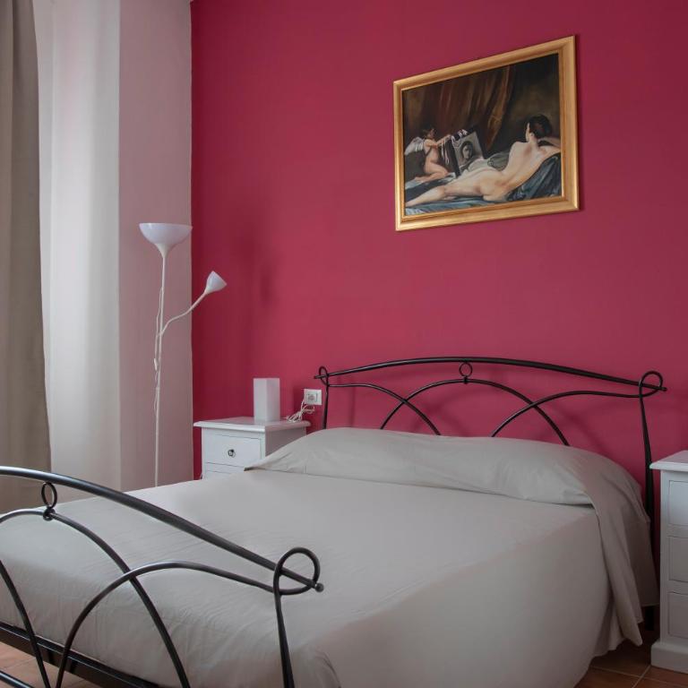 B&B Le Muse - Ampia Camera Matrimoniale/Doppia con Letti Singoli - 13