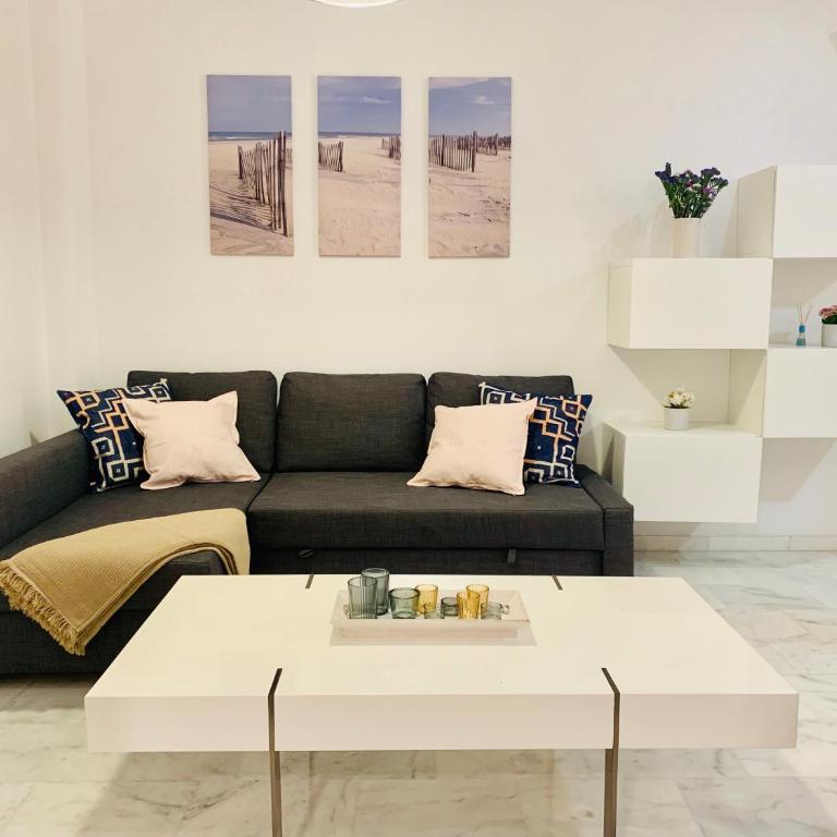 Homely Málaga Parras con terraza interior y parking privado bajo suplemento - One-Bedroom Apartment - 35
