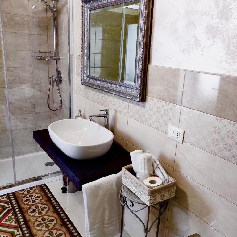 Bravo 18 - Suite King con Balcone - 2