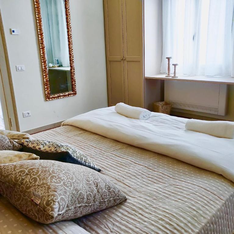 Bravo 18 - Suite King con Balcone - 9