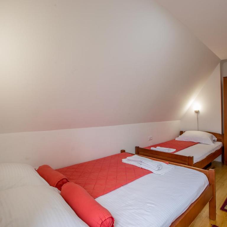 Guest house Sky Blue - Two-Bedroom House - 13