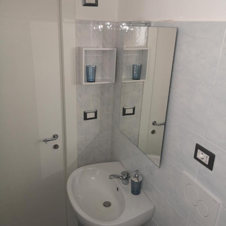 Casa Midori - Appartamento con 2 Camere da Letto - 9