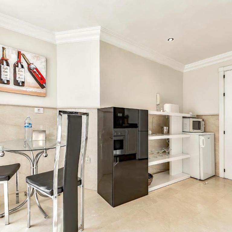 Apartment with large terrace in Terrazas del Duque - Apartamento de 3 dormitorios - 10