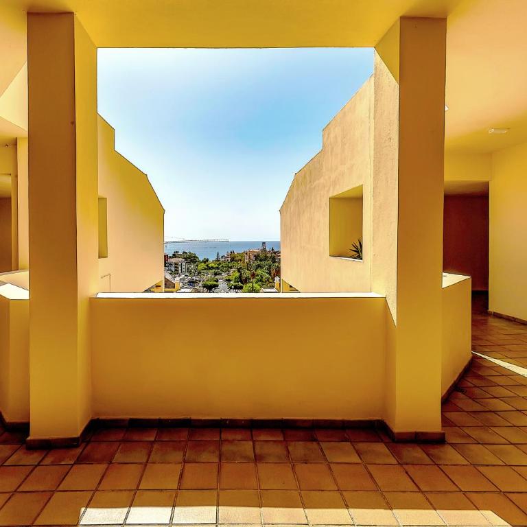 Apartment with large terrace in Terrazas del Duque - Apartamento de 3 dormitorios - 36